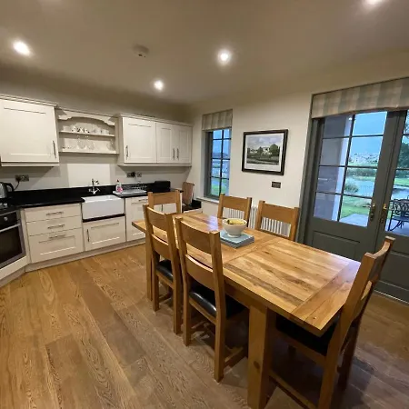 Lough Erne Fisherman'S Cottage Enniskillen Buitenkant foto